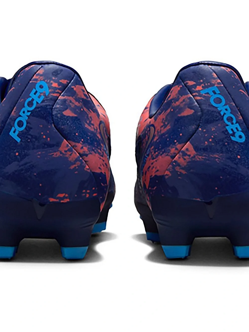 Brand New Nike Phantom GX 2 Academy 